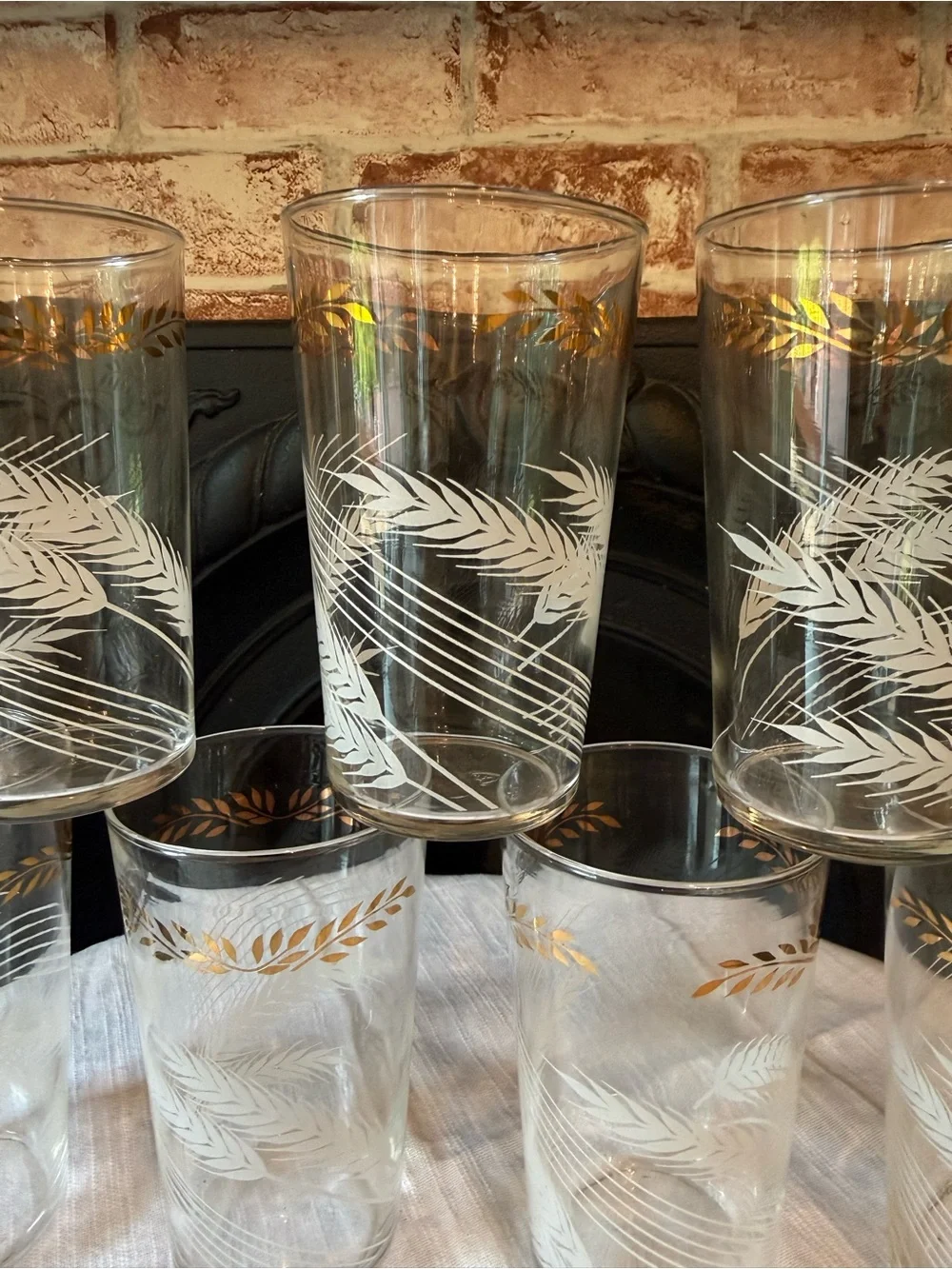 Gold & White Palm Leaf Glass Tumbler Set - 7 Pieces